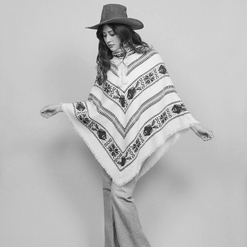 Lauren Ralph Lauren Boho Relaxed Knit Cotton Linen Poncho Sz L/XL - Picture 7 of 7